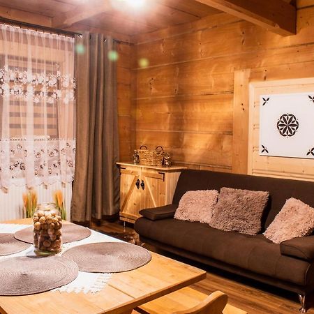 Apartamenty Dwupoziomowe U Ciotki مورزاسيخله المظهر الخارجي الصورة