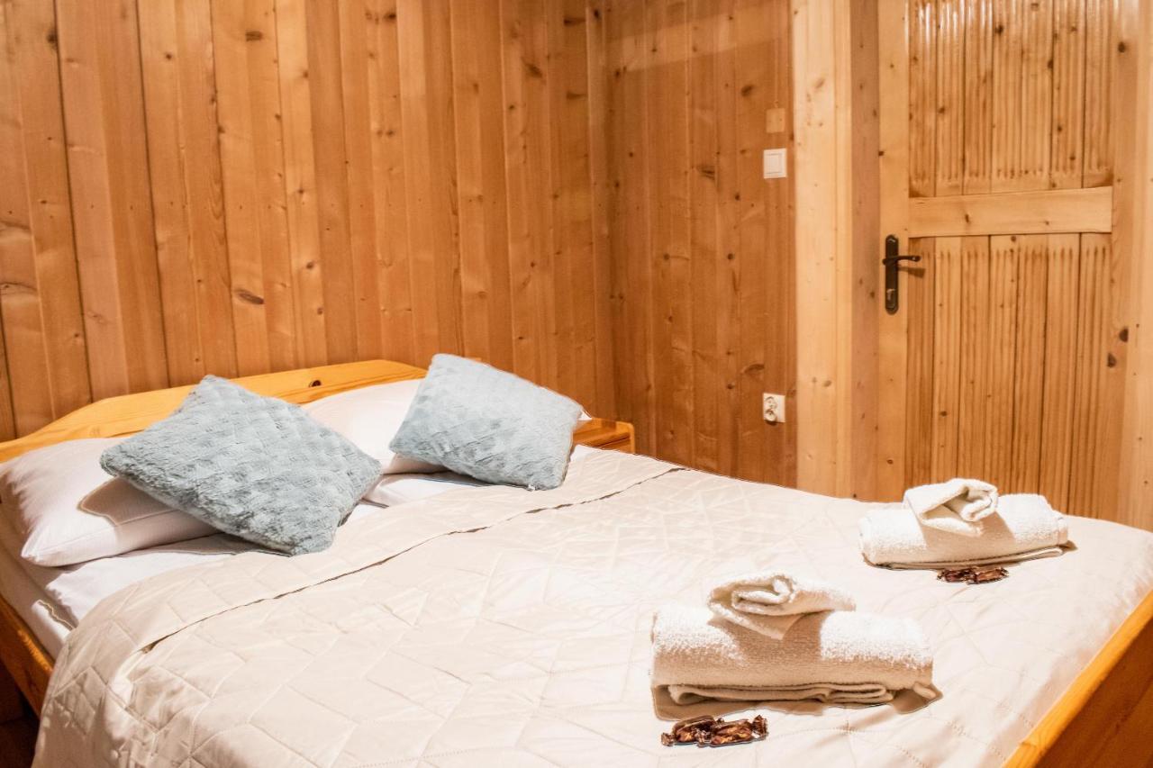 Apartamenty Dwupoziomowe U Ciotki مورزاسيخله المظهر الخارجي الصورة